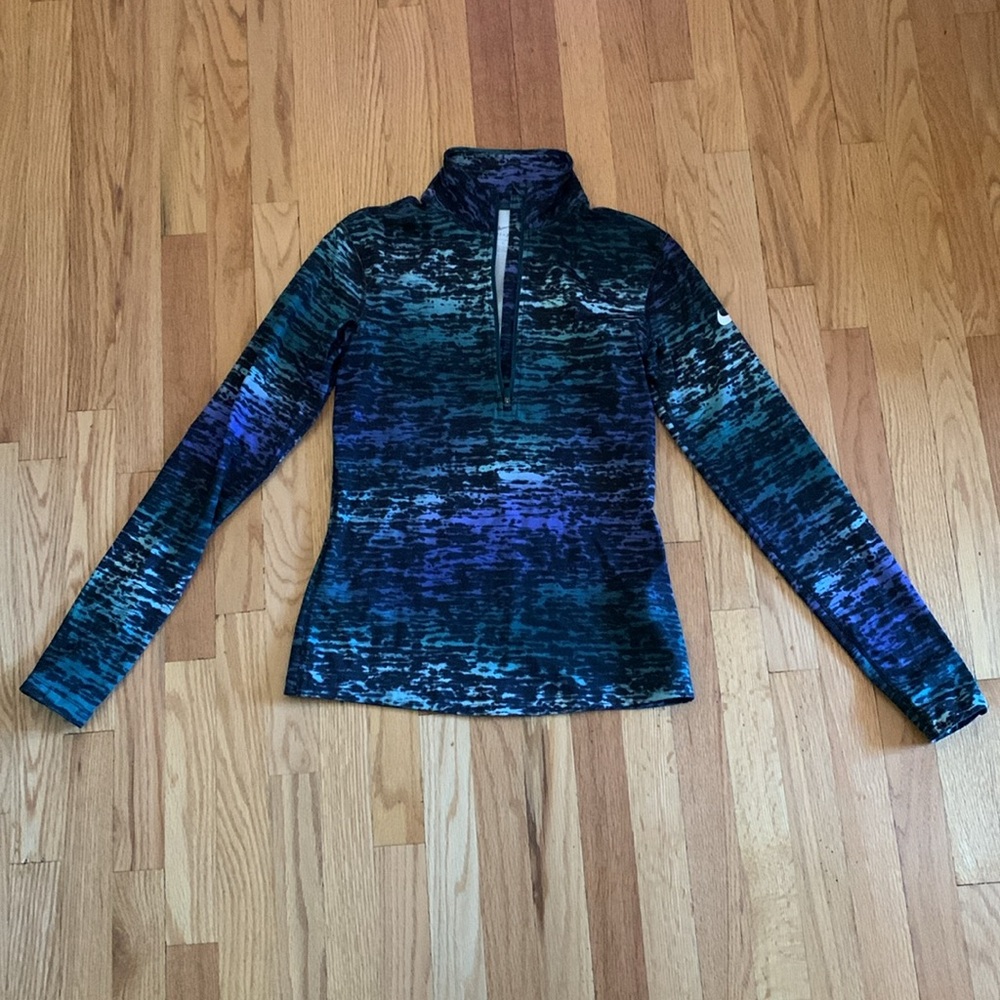 Nike quarter zip top